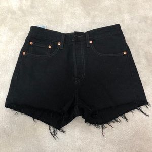 Levi’s Ribcage short